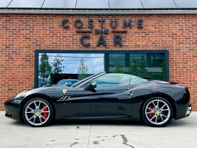 Ferrari California 4.3i V8 Noir de 