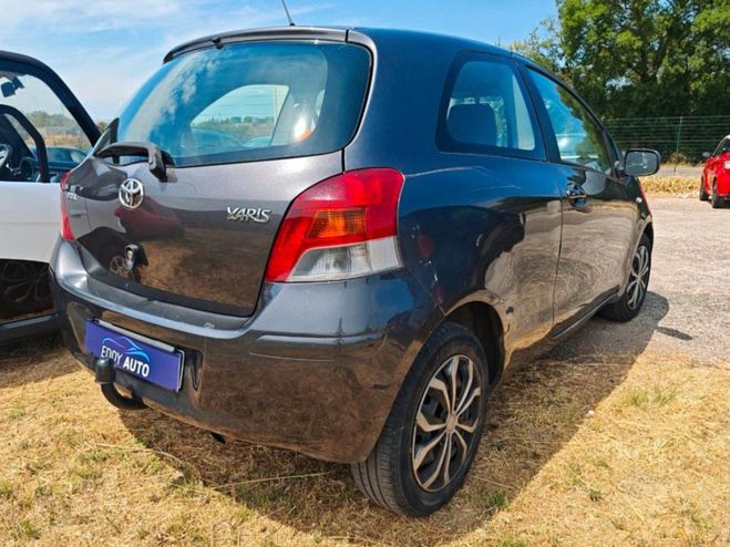 Toyota Yaris 1.3 vvti Grise de 2009