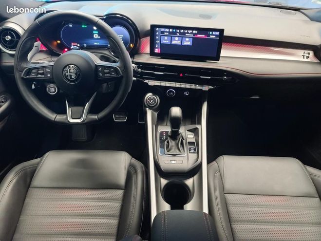 Alfa romeo Tonale 1.5 160ch HYBRID 48VOLT TRIBUTO ITALIANO Bordeaux de 2024
