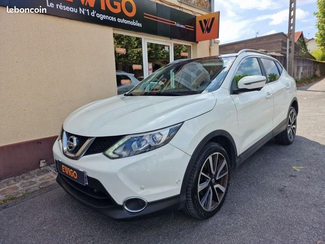 Nissan Qashqai GENERATION-II 1.6 DIGT 165Ch TEKNA 1re  Blanc de 2015