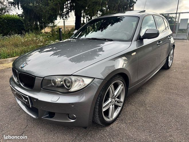 BMW Serie 1 120d bva pack -M lci Autre de 2010