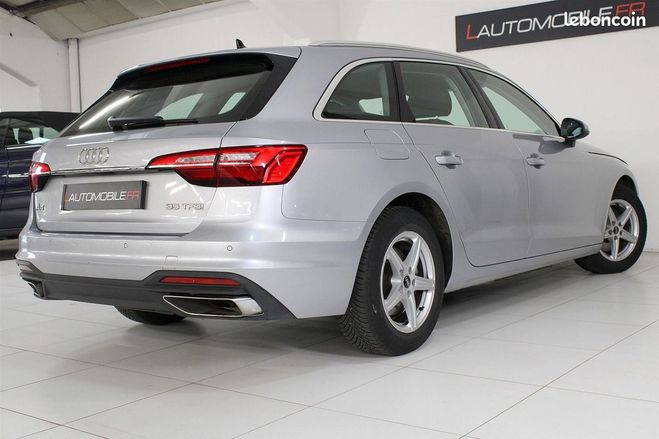Audi A4 V (3) AVANT 2.0 35 TFSI 150 BUSINESS LIN Gris de 2021
