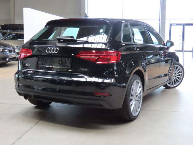 Audi A3 Sportback 30TFSI Noir Mtallis de 