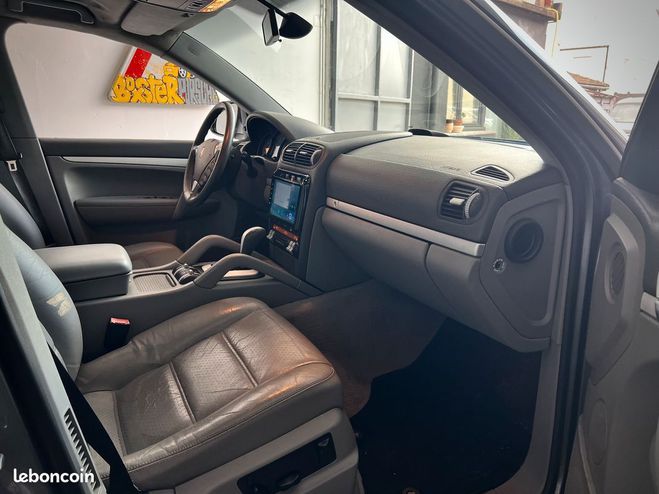 Porsche Cayenne 3.2 v6 250 tiptronic s Gris de 2006