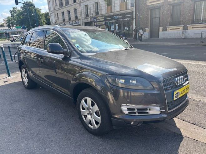 Audi Q7 3.0 V6 TDI 233CH AMBITION LUXE QUATTRO T GRIS de 2006