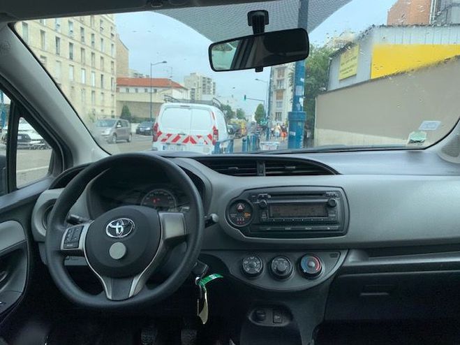Toyota Yaris 69 VVT-I ACTIVE 5P BLANC de 2016