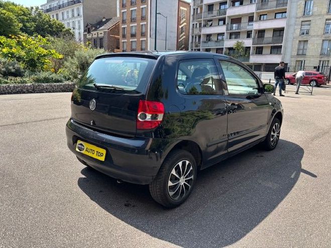 Volkswagen Fox 1.2 55CH TREND PACK CONFORT NOIR de 2005
