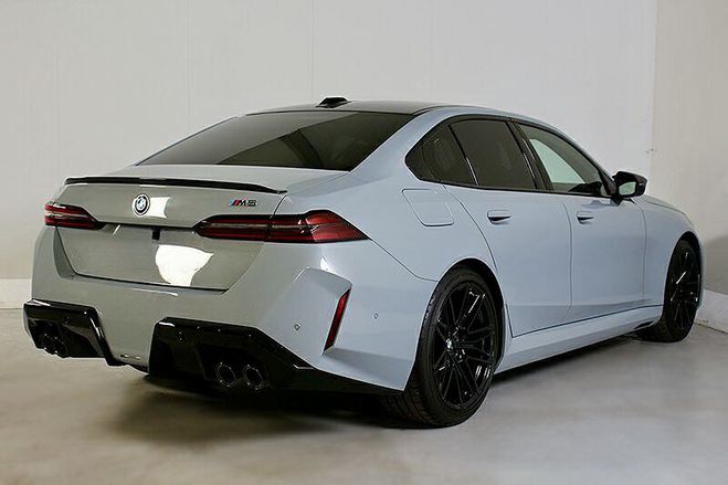 BMW M5 G90 PHEV 727 ch BVA8 Gris de 2024