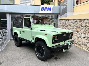  Voir détails -Land rover Defender 90 Cabriolet V8 à Monaco (98)