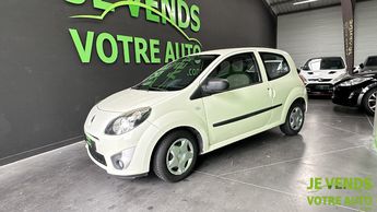  Voir détails -Renault Twingo II (X44) 1.2 i 16V LEV 75 cv à Trvoux (01)