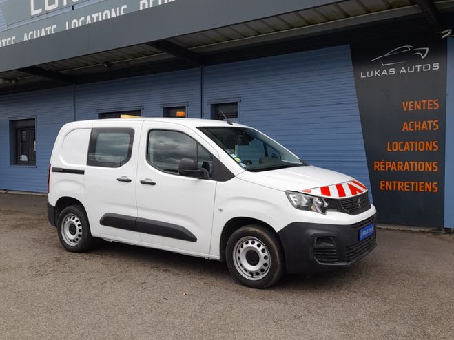 Peugeot Partner FOURGON STANDARD 1000 KG BLUEHDI 100 SS  Blanc de 2019