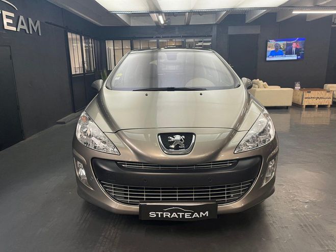 Peugeot 308 1.6 THP 155CV FELINE Gris de 2010