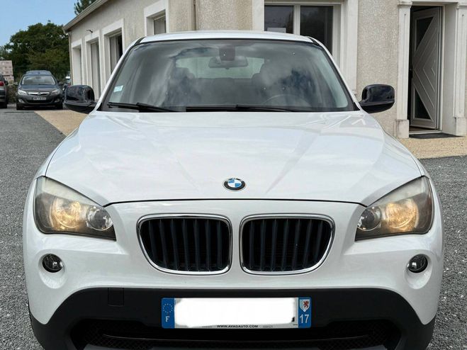 BMW X1 I (E84) sDrive18d 143ch Premiere BLANC de 2011