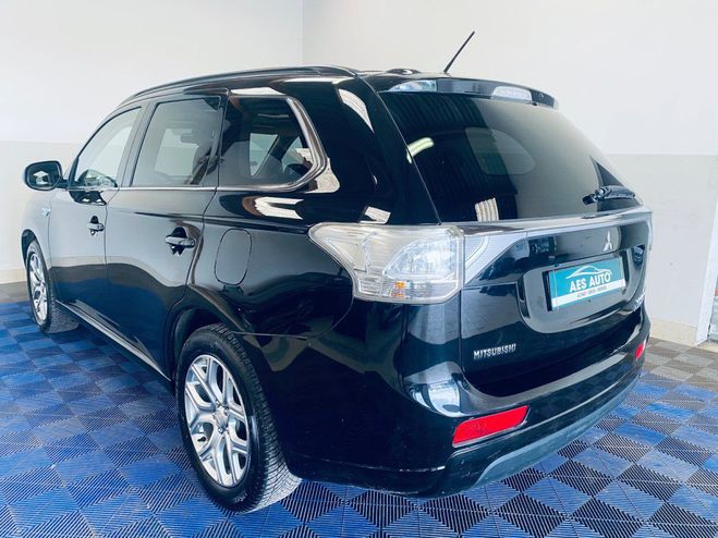 Mitsubishi Outlander 2.0I 200 ch PHEV 4WD Instyle Noir de 2014