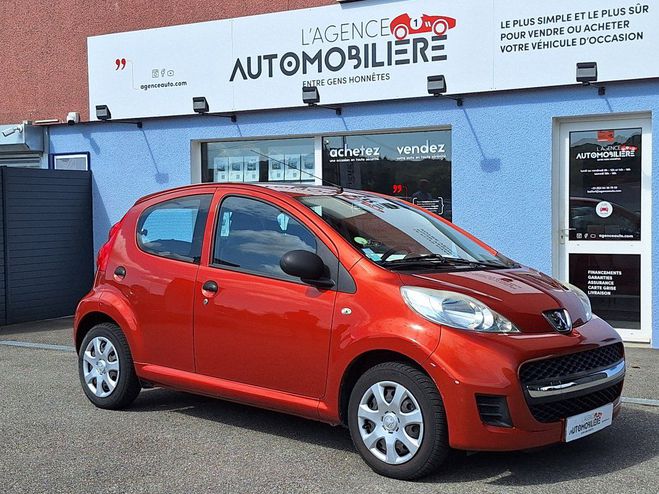 Peugeot 107 1.0 12V 68 ch URBAN 5P 1ERE MAIN Orange de 2009