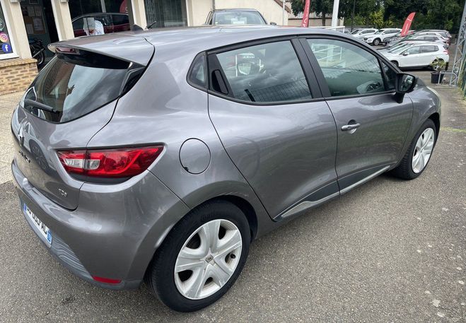 Renault Clio IV 0.9 TCE 90CH ZEN ECO Gris C de 2014