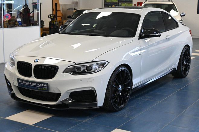 BMW M2 SERIE 2 COUPE F22 M235i 326 ch A Blanc de 2015