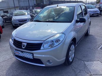  Voir détails -Dacia Sandero 1.2 Live II à Calais (62)