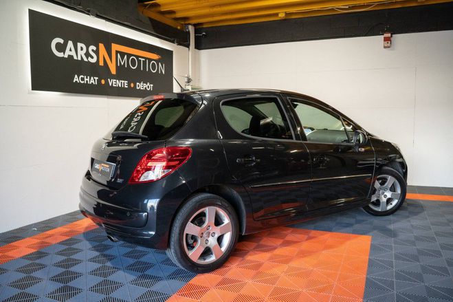Peugeot 207 1.6 VTi 120ch Premium BVA - TOIT PANO /  NOIR de 2011