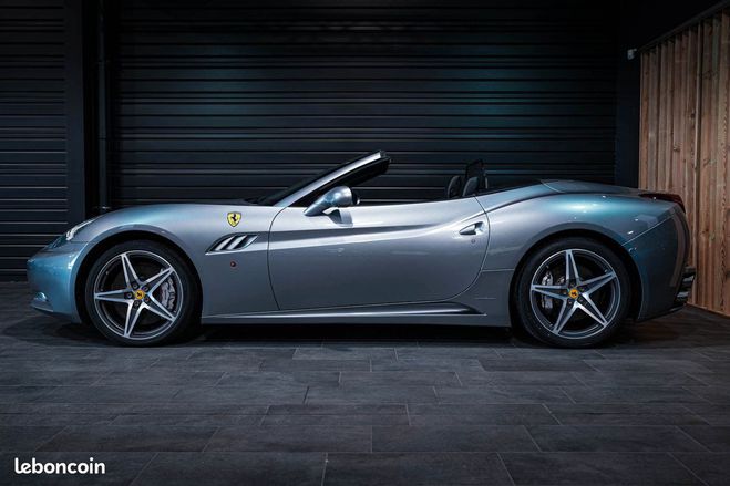 Ferrari California 4,3 490ch GRIGIO TITANIO SIGES ELECTRIQ Gris de 2013