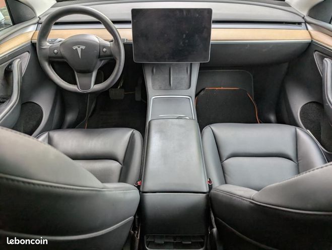 Tesla Model Y ELECTRIC 515CH 211PPM 75KWH LONG RANGE 4 Blanc de 2022