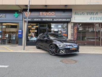  Voir détails -Volkswagen Golf VIII 2.0 TSI 245ch GTI DSG7 + TOIT OUVRA à Caluire-et-Cuire (69)