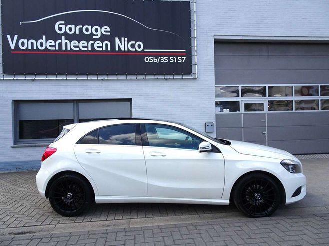 Mercedes Classe A 180 5d. PANODAK,NAVI,ALU 18,AIRCO,PDC,BL Blanc de 