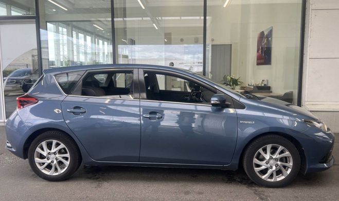 Toyota Auris HSD 136H DYNAMIC Bleu C de 2015