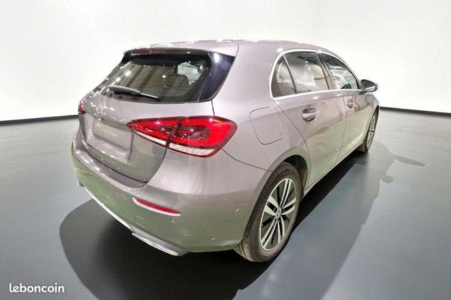 Mercedes Classe A 250 E 160 102CH STYLE LINE 8G-DCT CUIR N Gris de 2020