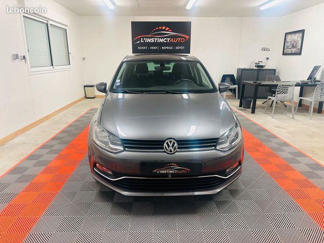 Volkswagen Polo 1.2 120 CH SPORTLINE GRIS de 2015