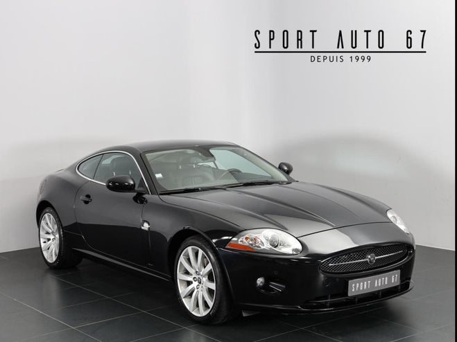 Jaguar XK 4,2L V8 4,2 L V8 Noir Mtal de 2008