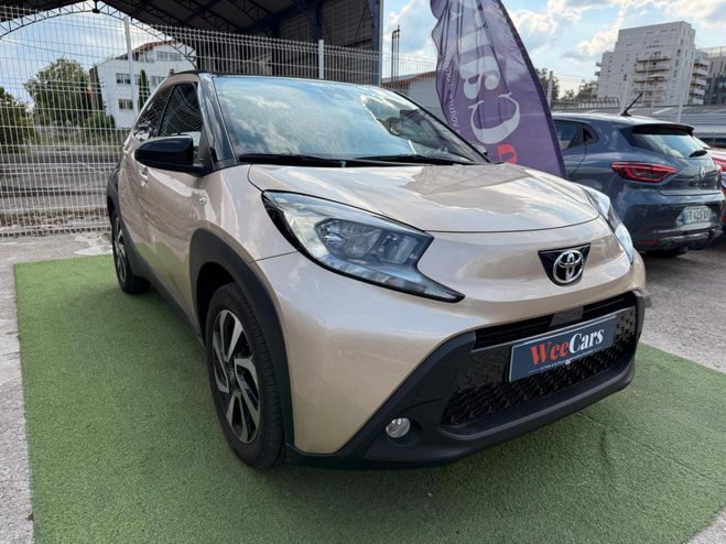 Toyota Aygo X 1.0 VVTI 70 DESIGN BEIGE CLAIR de 2024