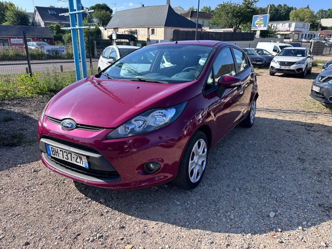 Ford Fiesta 1.4 TDCi 70 FAP Ambiente Rouge de 2011