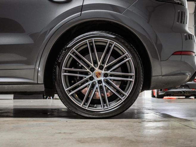 Porsche Cayenne Turbo S E-Hybrid PHASE 1 GRIS FONCE de 2023