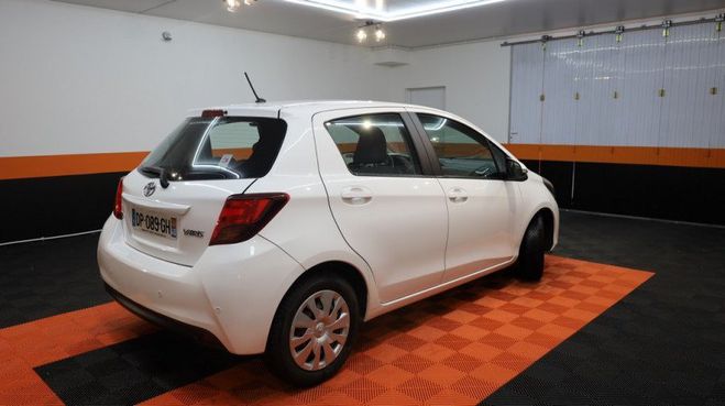 Toyota Yaris 90 D-4D ACTIVE 5P Blanc de 2015