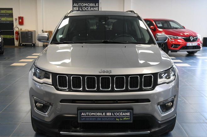 Jeep Compass 2.0 I MultiJet II 140 ch Active Drive BV GRIS ARGENT de 2017