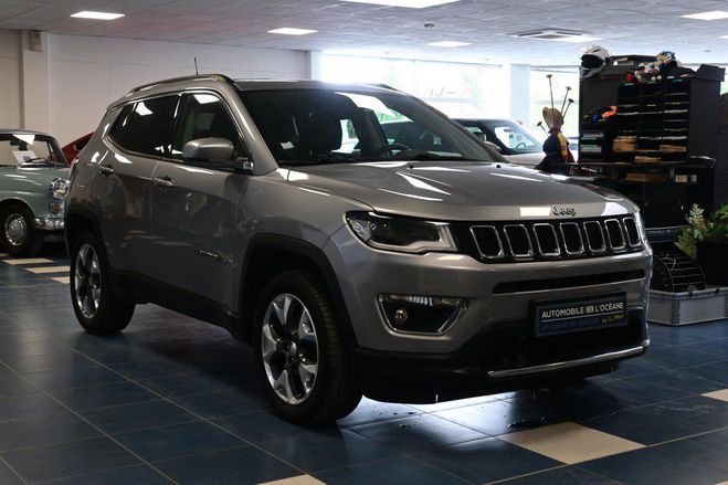 Jeep Compass 2.0 I MultiJet II 140 ch Active Drive BV GRIS ARGENT de 2017