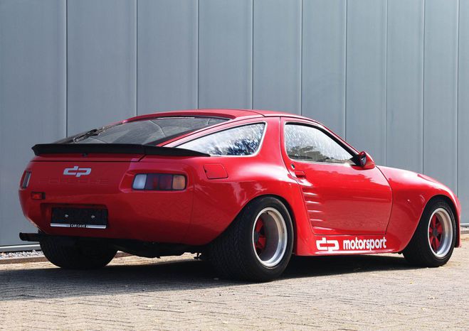 Porsche 928 S DP 4.7-liter V8 with 296 HP Rouge de 1980