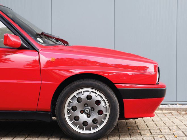 Lancia Delta integrale 2.0 l 4 inline 8 v turbocharge Rouge de 1989