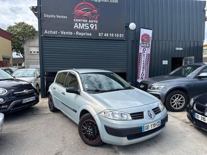 Renault Megane II (B84) 1.4 16v 80ch Authentique GRIS C de 2004