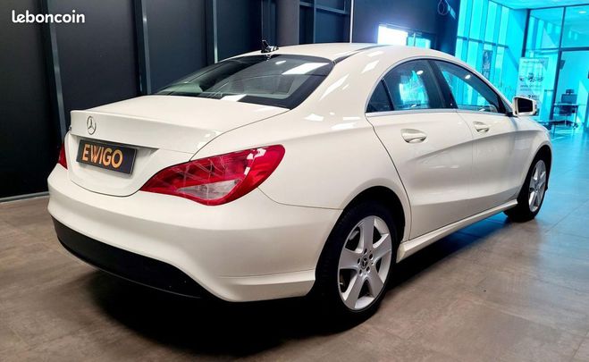 Mercedes Classe CLA Classe 180d 109ch Inspiration Blanc de 2017