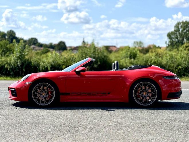 Porsche 911 Cabriolet 3.0i - 450 - BV PDK TYPE 992 C ROUGE INDIEN de 2019