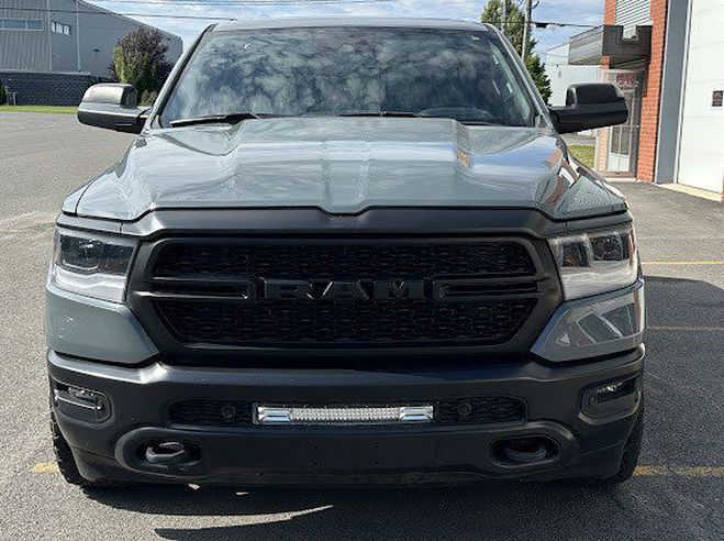 Dodge Ram 1500 5,7L V8 BIGHORN 395 - 2020 - 59900?  de 2021