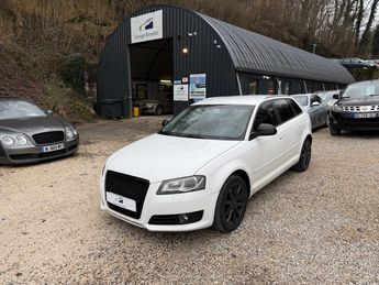  Voir détails -Audi A3 Sportback 2.0 TDi 140cv S-Tronic6 Ambiti à Sathonay-Camp (69)