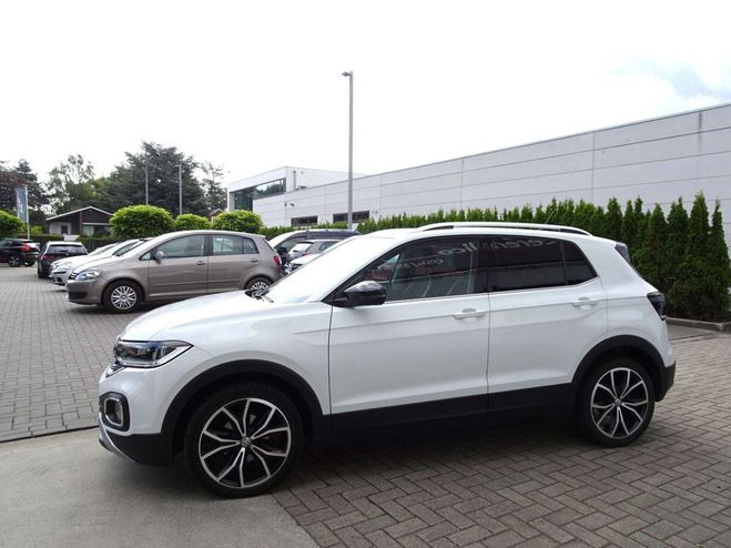 Volkswagen T Cross 1.0TSi DSG,VIRTUAL,CARPLAY,CAMERA,ADAPT. Blanc de 
