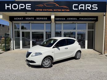  Voir détails -Lancia Ypsilon 1.2 8V PLATINUM STOP&START 5P à Fuveau (13)