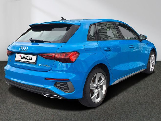 Audi A3 Sportback 40 TFSI e S line S tronic Bleu de 