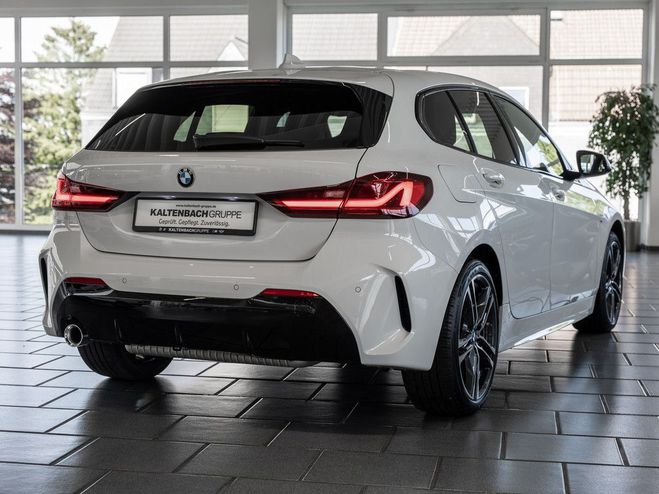 BMW Serie 1 118i M Sport LED AHK SPURHALTEASSISTENT Blanc de 