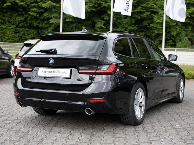 BMW Serie 3 320e Touring Advantage PDC LED NAVI SHZ Noir de 