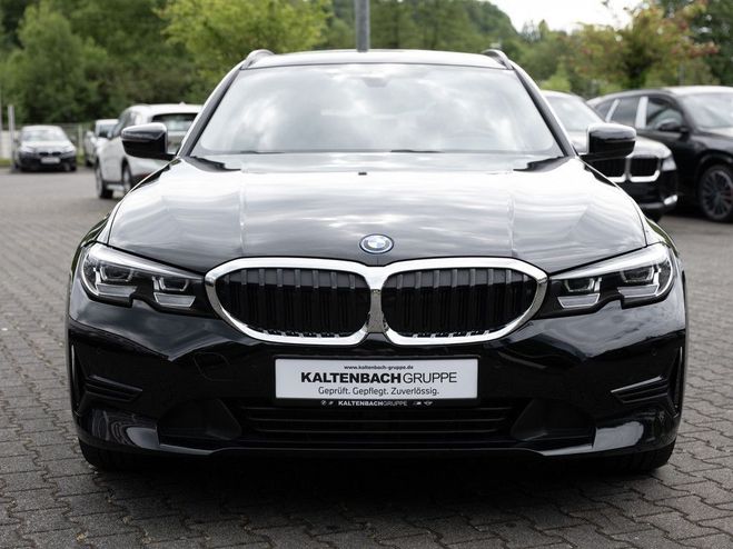 BMW Serie 3 320e Touring Advantage PDC LED NAVI SHZ Noir de 